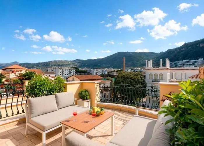 아파트 Sorrentovibes - A Cozy With Terrace In The Heart Of