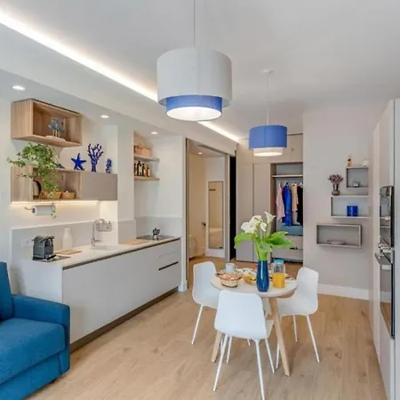 Sorrentovibes - A Cozy With Terrace In The Heart Of Appartement *